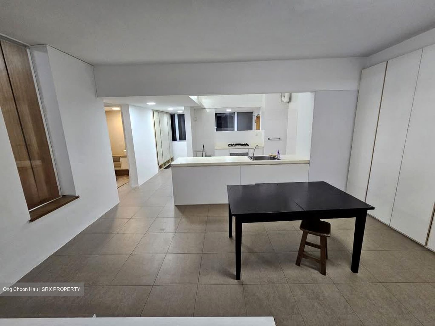 Pine Grove (D21), Condominium #559903551